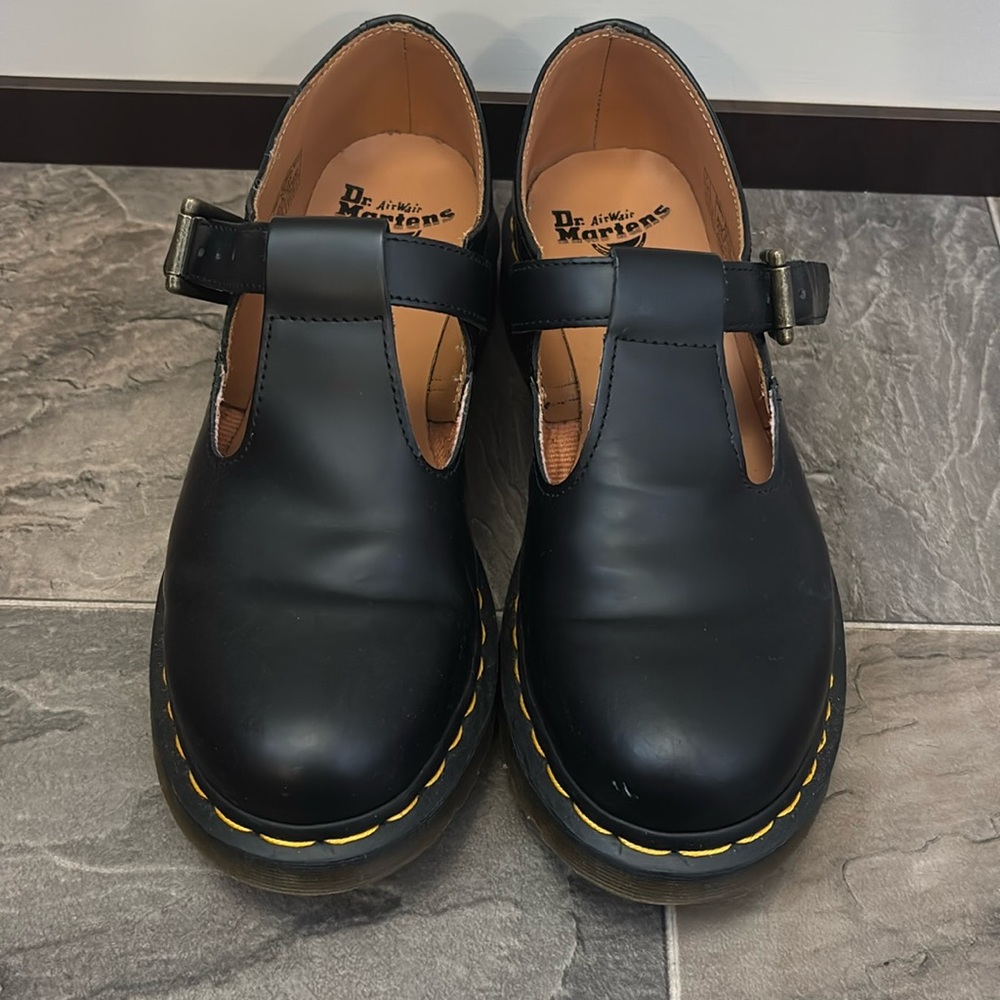 Dr marten Polley Mary Jane’s size 9
